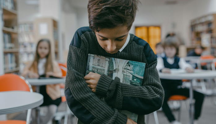 « Les jeunes D. ont obtenu grâce à mon travail 7000 € chacun. Comment voulez vous que j'imagine un changement d'avocat ???? Dois je le deviner??????????????????? »